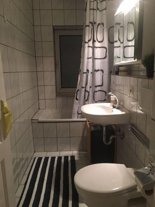 Schoene 2-Zimmerwohnung, 10 Geh-Minuten Zum Strand Timmendorfer Strand Exterior foto